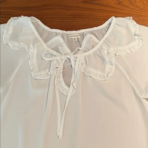Max Studio White Ruffle Top Size M - Picture 9 of 13